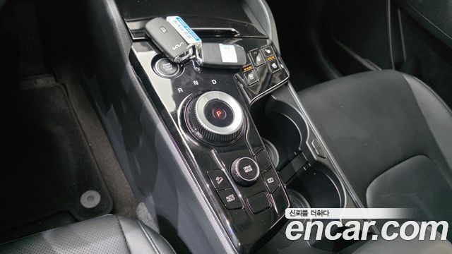 Kia Sportage Hybrid (V) Prestige 2WD 2024 — фото 9