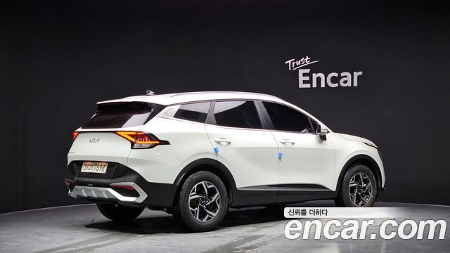 Kia Sportage (V) Diesel 2.0 2WD Prestige 2022 — фото 2
