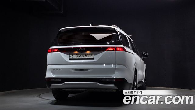Kia Carnival (IV) Diesel 9-Seater Prestige 2023 — фото 4