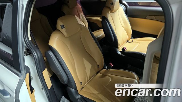 Kia Carnival (IV) Diesel 9-Seater Prestige 2023 — фото 12