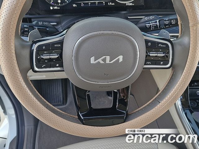 Kia Carnival (IV) Gasoline 4-Seater Hi-Limousine Signature 2022 — фото 17