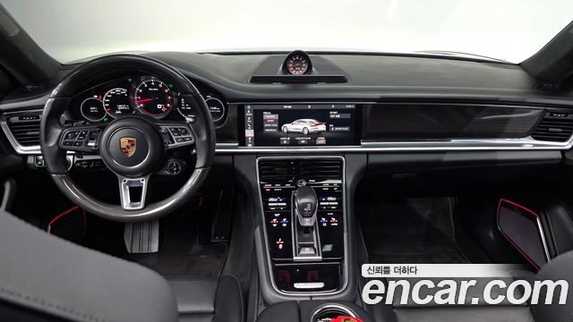 Porsche Panamera (971) 4.0 Turbo 2019 — фото 7