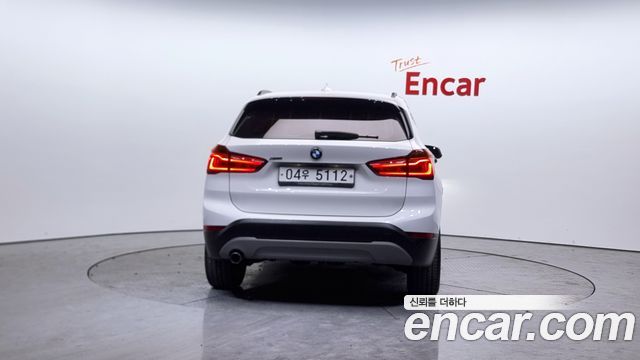 BMW X1 (F48) xDrive 18d 2017 — фото 4