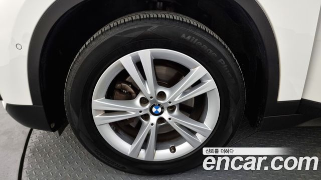 BMW X1 (F48) xDrive 18d 2017 — фото 5