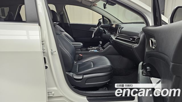 Kia Sportage (V) Gasoline 1.6 Turbo 2WD Trendy 2022 — фото 11