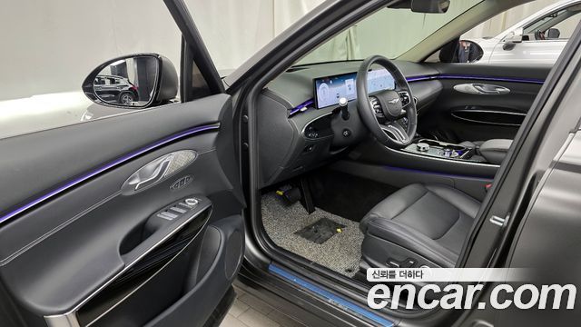 Genesis GV70 2.5T Gasoline AWD 2025 — фото 10