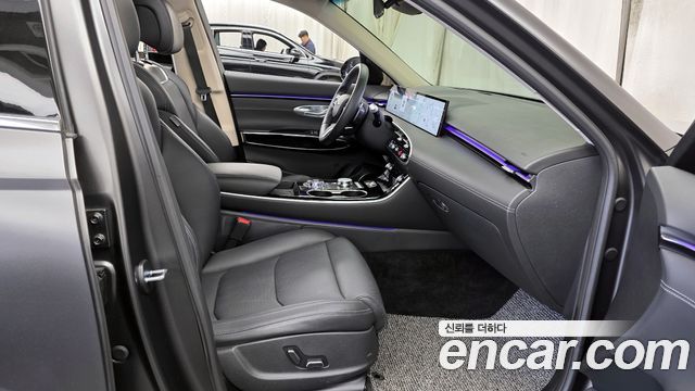 Genesis GV70 2.5T Gasoline AWD 2025 — фото 11