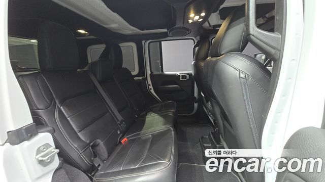 Jeep Wrangler (JL) 2.0 Overland 4Door 80th Edition 2021 — фото 12