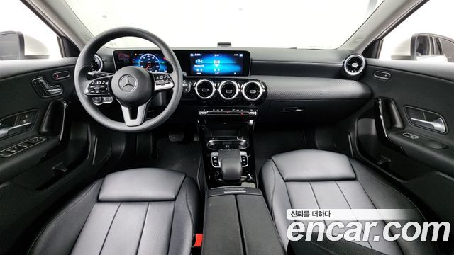 Mercedes-Benz A-Class (W177) A220 Hatchback 2020 — фото 7