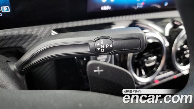 Mercedes-Benz A-Class (W177) A220 Hatchback 2020 — фото 9