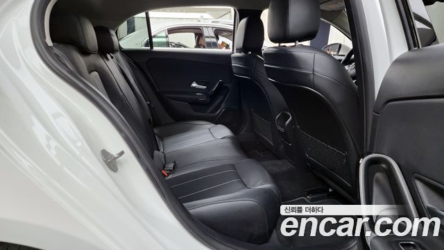 Mercedes-Benz A-Class (W177) A220 Hatchback 2020 — фото 12