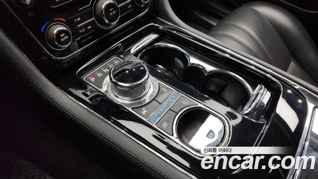 Jaguar XJ 3.0D Premium Luxury LWB X351 2015 — фото 9