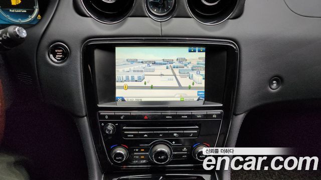 Jaguar XJ 3.0D Premium Luxury LWB X351 2015 — фото 14