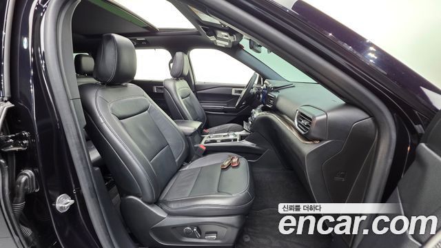 Ford Explorer (VI) 2.3 LimIted 4WD 2020 — фото 10