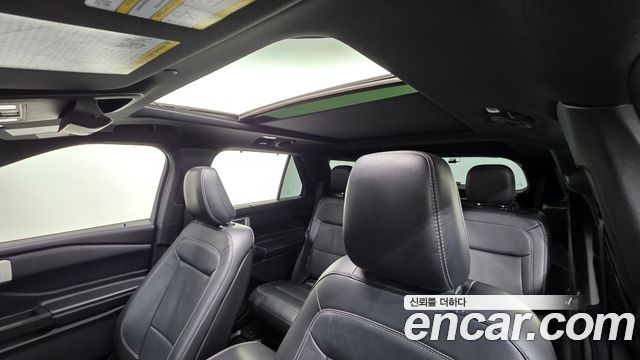 Ford Explorer (VI) 2.3 LimIted 4WD 2020 — фото 11