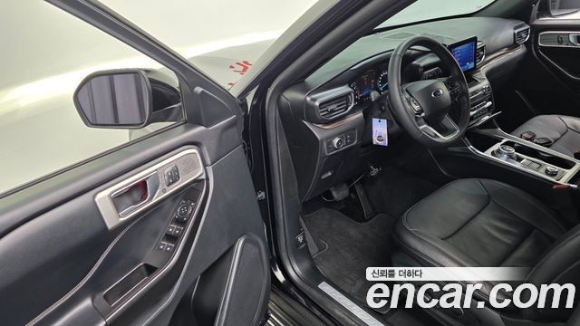 Ford Explorer (VI) 2.3 LimIted 4WD 2020 — фото 12