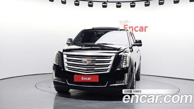 Cadillac Escalade 6.2 ESV 4th 2018 — фото 3