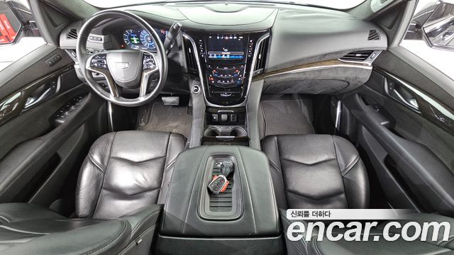 Cadillac Escalade 6.2 ESV 4th 2018 — фото 7