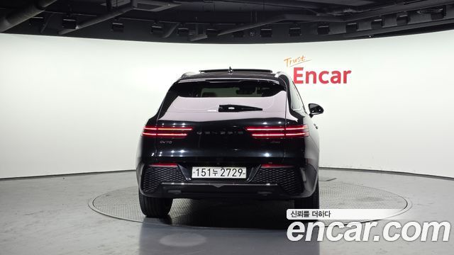 Genesis GV70 2.2 Diesel AWD 2022 — фото 4