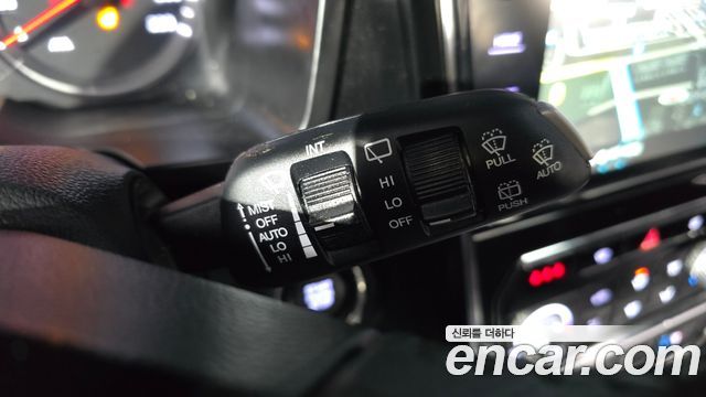 KG Mobility (SsangYong) Tivoli Air 1.5 A3 2WD 2022 — фото 18
