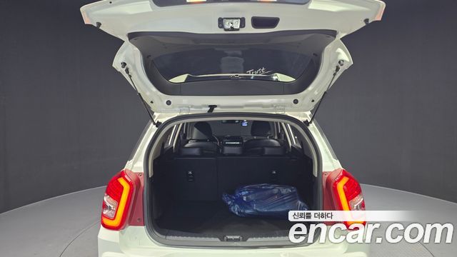 KG Mobility (SsangYong) Tivoli Air 1.5 A3 2WD 2022 — фото 20