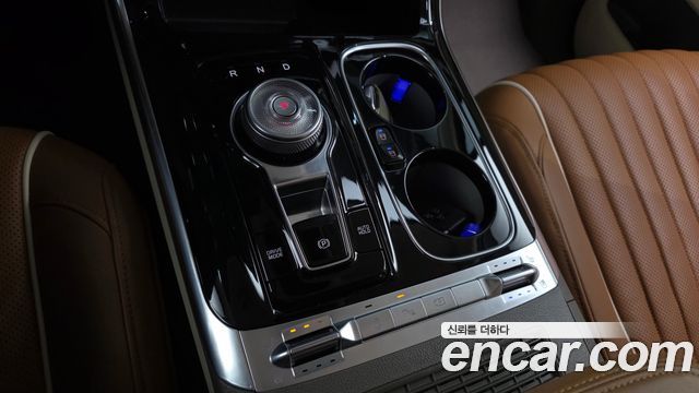 Kia Carnival (IV) Gasoline 4-Seater Hi-Limousine (Special) 2021 — фото 9