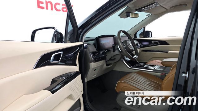 Kia Carnival (IV) Gasoline 4-Seater Hi-Limousine (Special) 2021 — фото 11