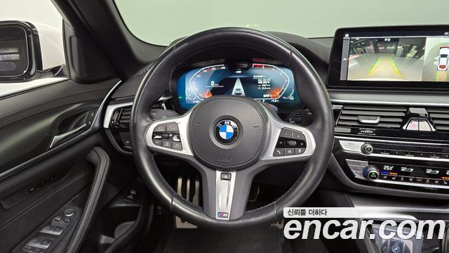 BMW 5 Series (G30) 520i M Sport 2023 — фото 14
