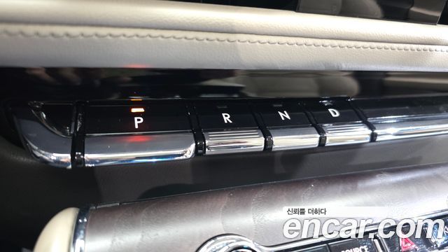 Lincoln Aviator (II) 3.0 Reserve  AWD 2023 — фото 9
