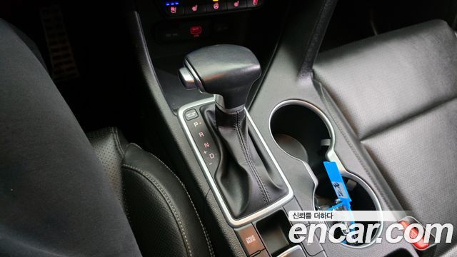 Kia Sportage The Bold Diesel 2.0 2WD Prestige Gravity 2021 — фото 9