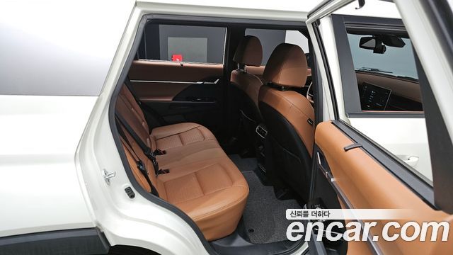 KG Mobility (SsangYong) Torres Gasoline 1.5 2WD T7 2023 — фото 12