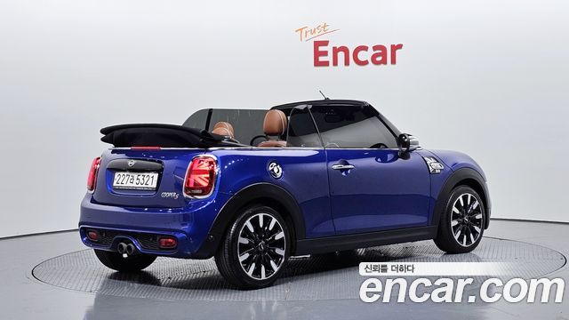 MINI Cooper Convertible Standard 3rd Generation 2019 — фото 2