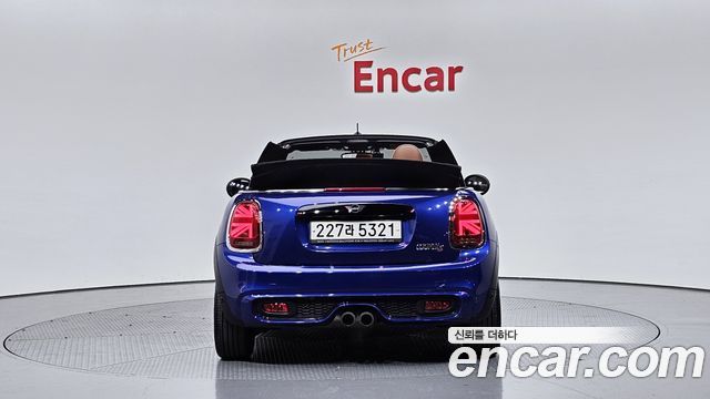 MINI Cooper Convertible Standard 3rd Generation 2019 — фото 4
