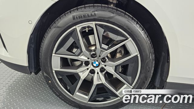 BMW 5 Series (G60) 530i xDrive 2024 — фото 5