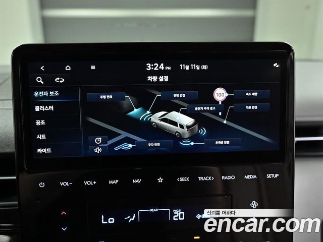 Hyundai Staria 4WD Lounge 9-Seater Inspiration 2022 — фото 21