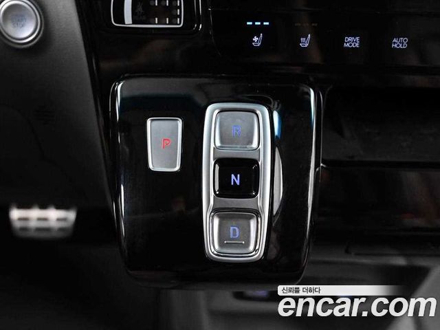 Hyundai Staria 4WD Lounge 9-Seater Inspiration 2022 — фото 9