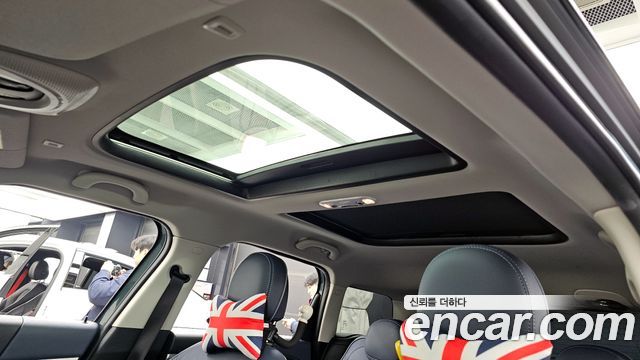 MINI Cooper S Countryman ALL4 Classic 2nd 2023 — фото 18