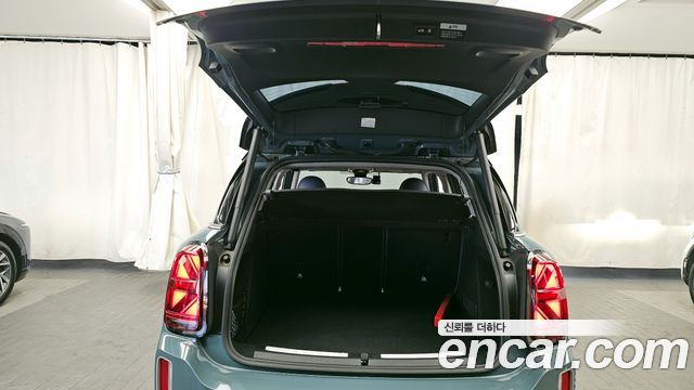 MINI Cooper S Countryman ALL4 Classic 2nd 2023 — фото 20