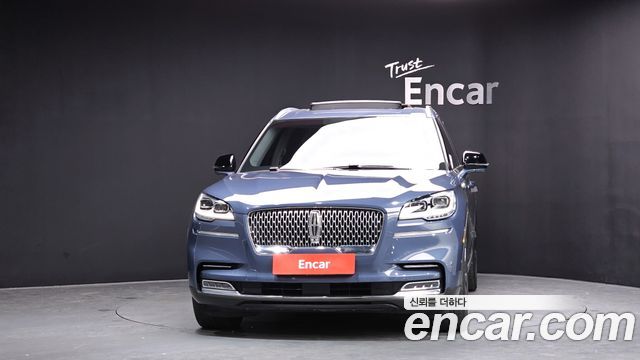 Lincoln Aviator (II) 3.0 Reserve  AWD 2021 — фото 3