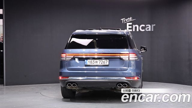 Lincoln Aviator (II) 3.0 Reserve  AWD 2021 — фото 4