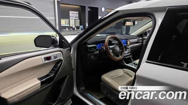 Ford Explorer (VI) 3.0 Platinum 4WD 2021 — фото 10