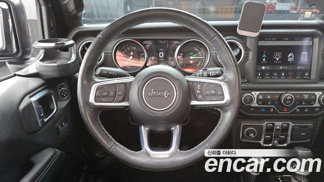 Jeep Wrangler (JL) 2.0 Overland Power Top 4Door 4xe 2022 — фото 13
