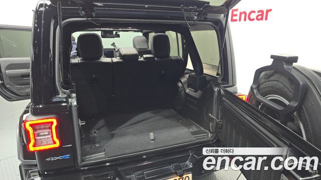 Jeep Wrangler (JL) 2.0 Overland Power Top 4Door 4xe 2022 — фото 20