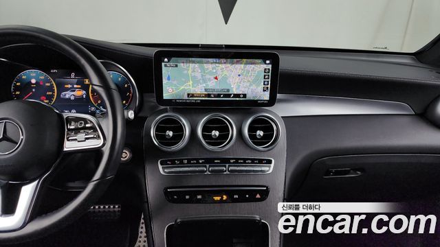 Mercedes-Benz GLC-Class (X253) GCL300 4MATIC Coupe 2023 — фото 14