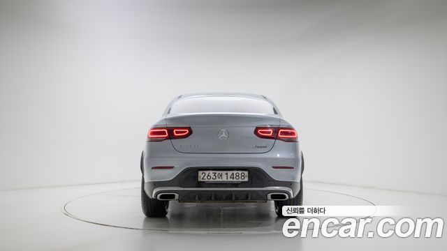 Mercedes-Benz GLC-Class (X253) GCL300 4MATIC Coupe 2023 — фото 4
