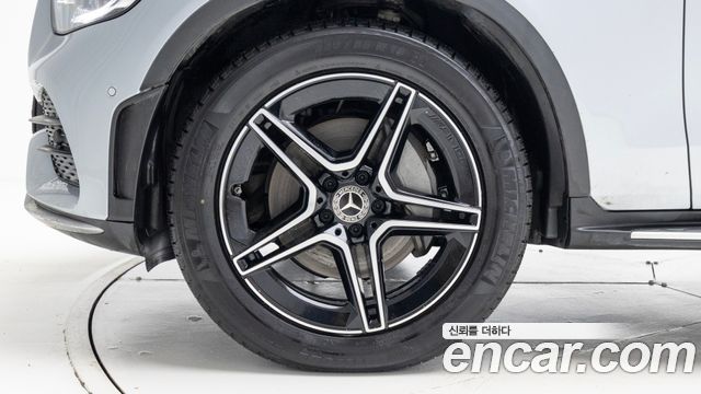 Mercedes-Benz GLC-Class (X253) GCL300 4MATIC Coupe 2023 — фото 5