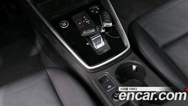 Audi A3 (8Y) 40 TFSI 2022 — фото 9