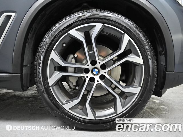 BMW X5 (G05) xDrive 40i xLine 2021 — фото 5