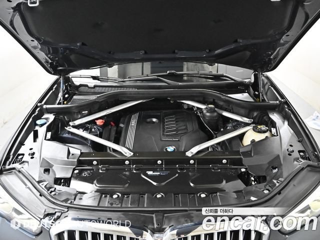 BMW X5 (G05) xDrive 40i xLine 2021 — фото 6