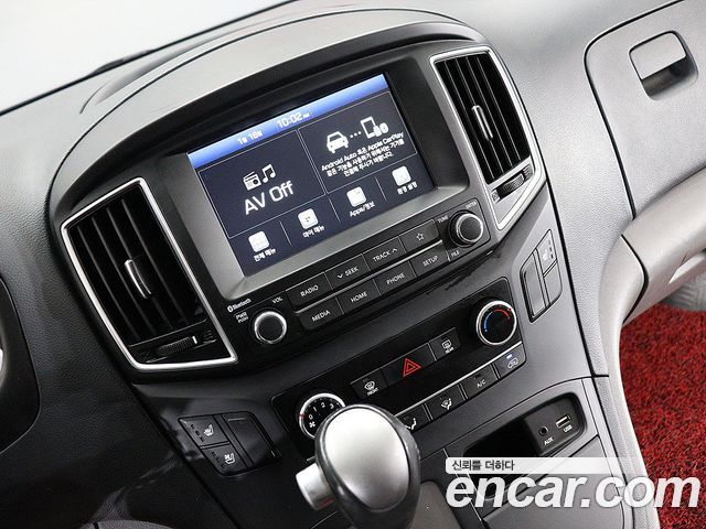 Hyundai Grand Starex Van 5-Seater Smart 2021 — фото 8